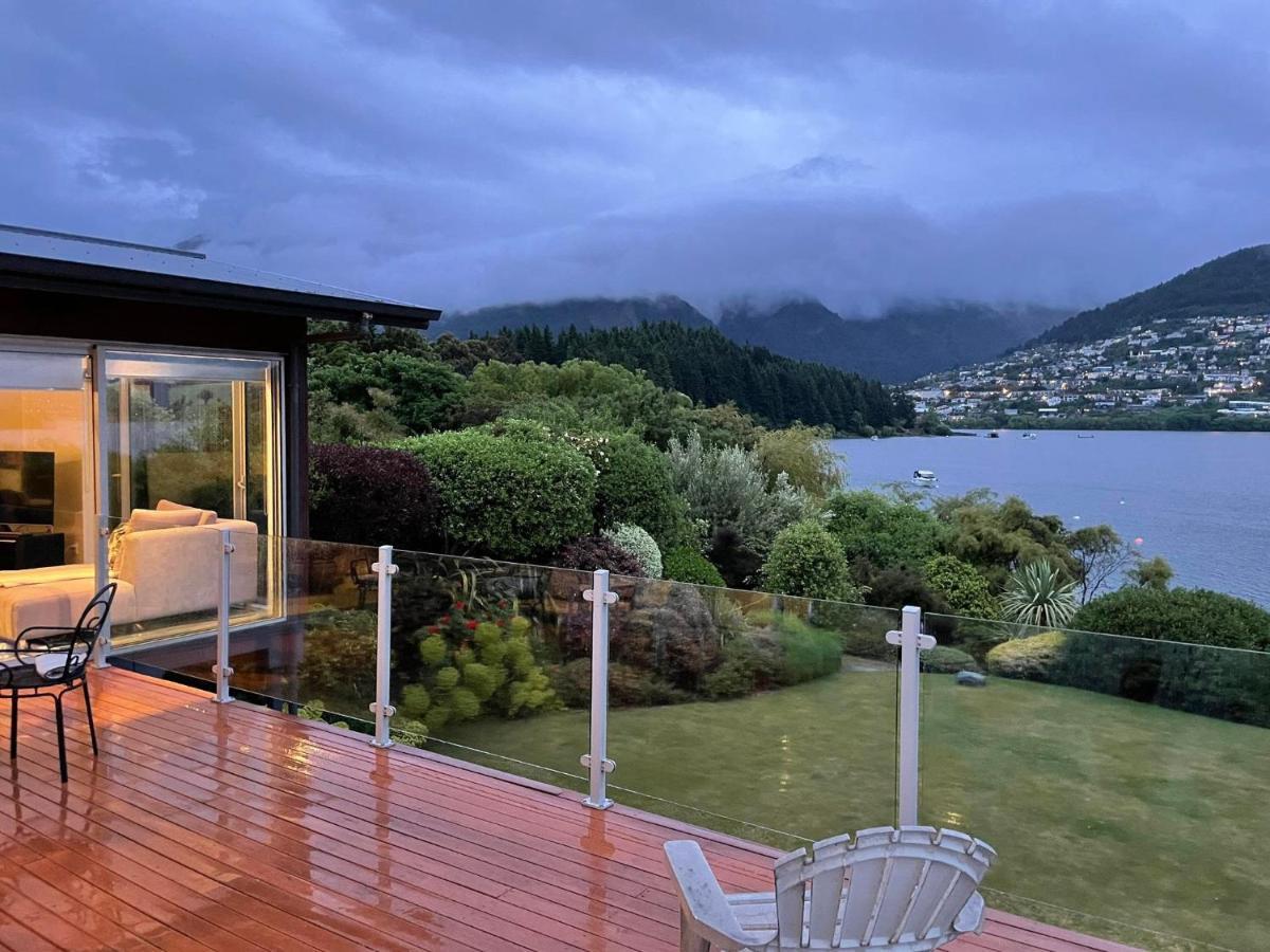 Peninsular Lakefront Queenstown Eksteriør billede