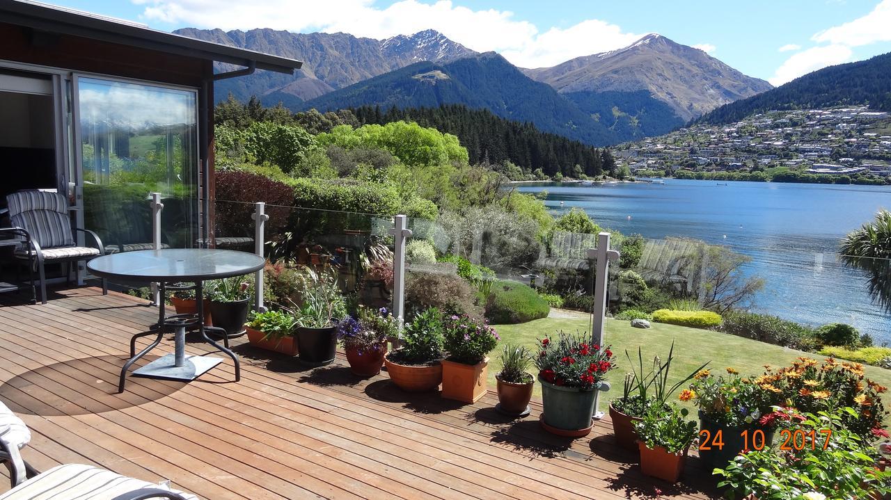 Peninsular Lakefront Queenstown Eksteriør billede