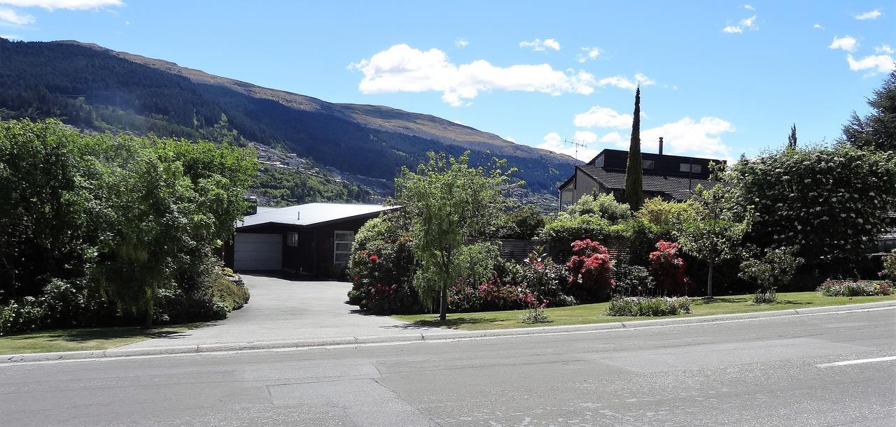 Peninsular Lakefront Queenstown Eksteriør billede