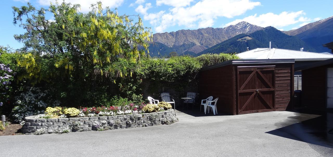 Peninsular Lakefront Queenstown Eksteriør billede